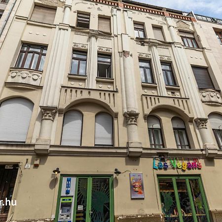 Downtown Station Apartment Budapest Exterior foto
